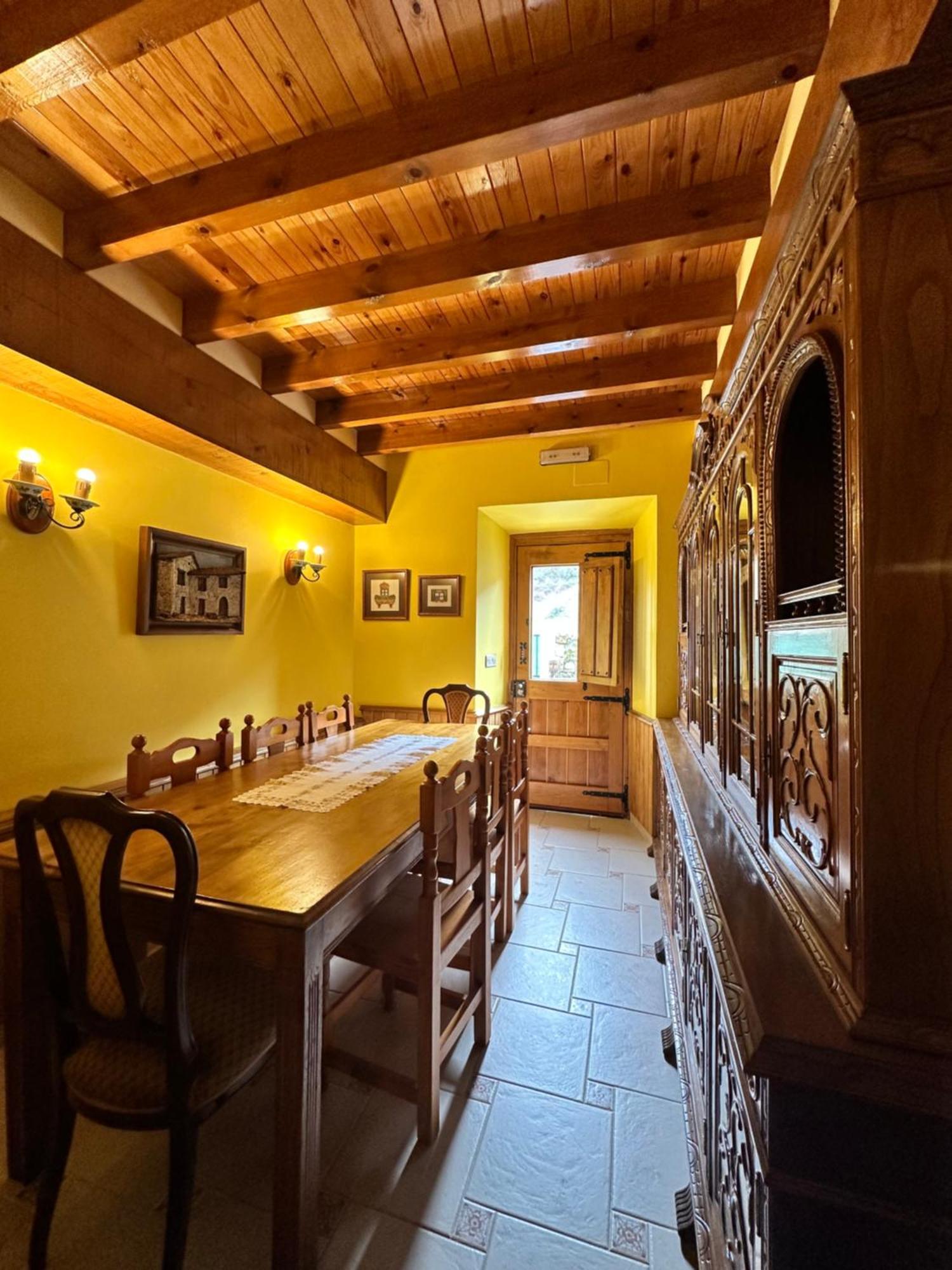 Casa Rural El Torrejon Arenas De Cabrales Exteriér fotografie