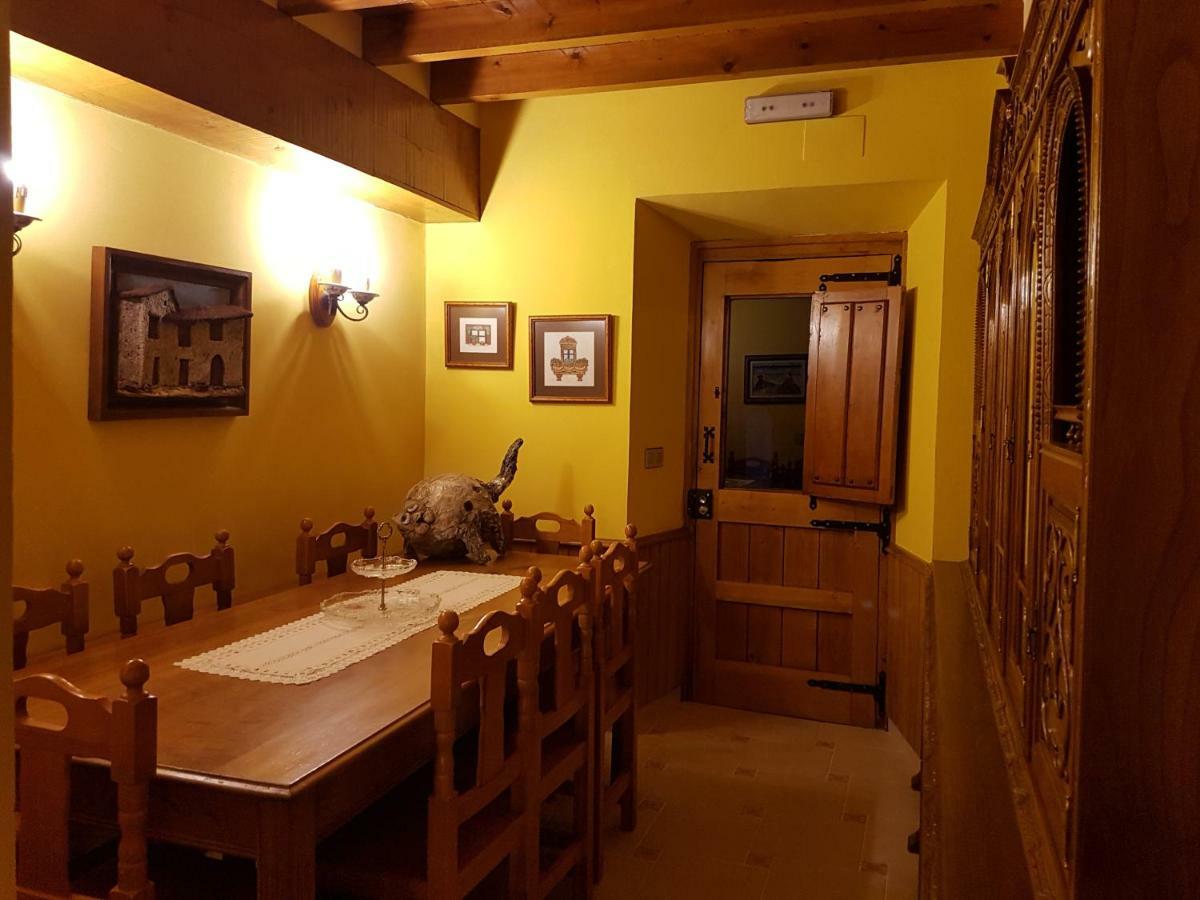 Casa Rural El Torrejon Arenas De Cabrales Exteriér fotografie
